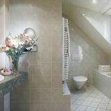 Bathroom Hotel Eden Geneve